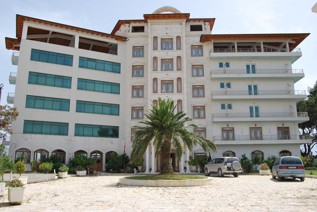 Europa Grand Resort Vlorë Exterior foto